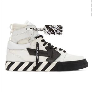 Off-White Vulcanized High Top Floating Arrow
